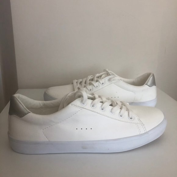 old navy white sneakers